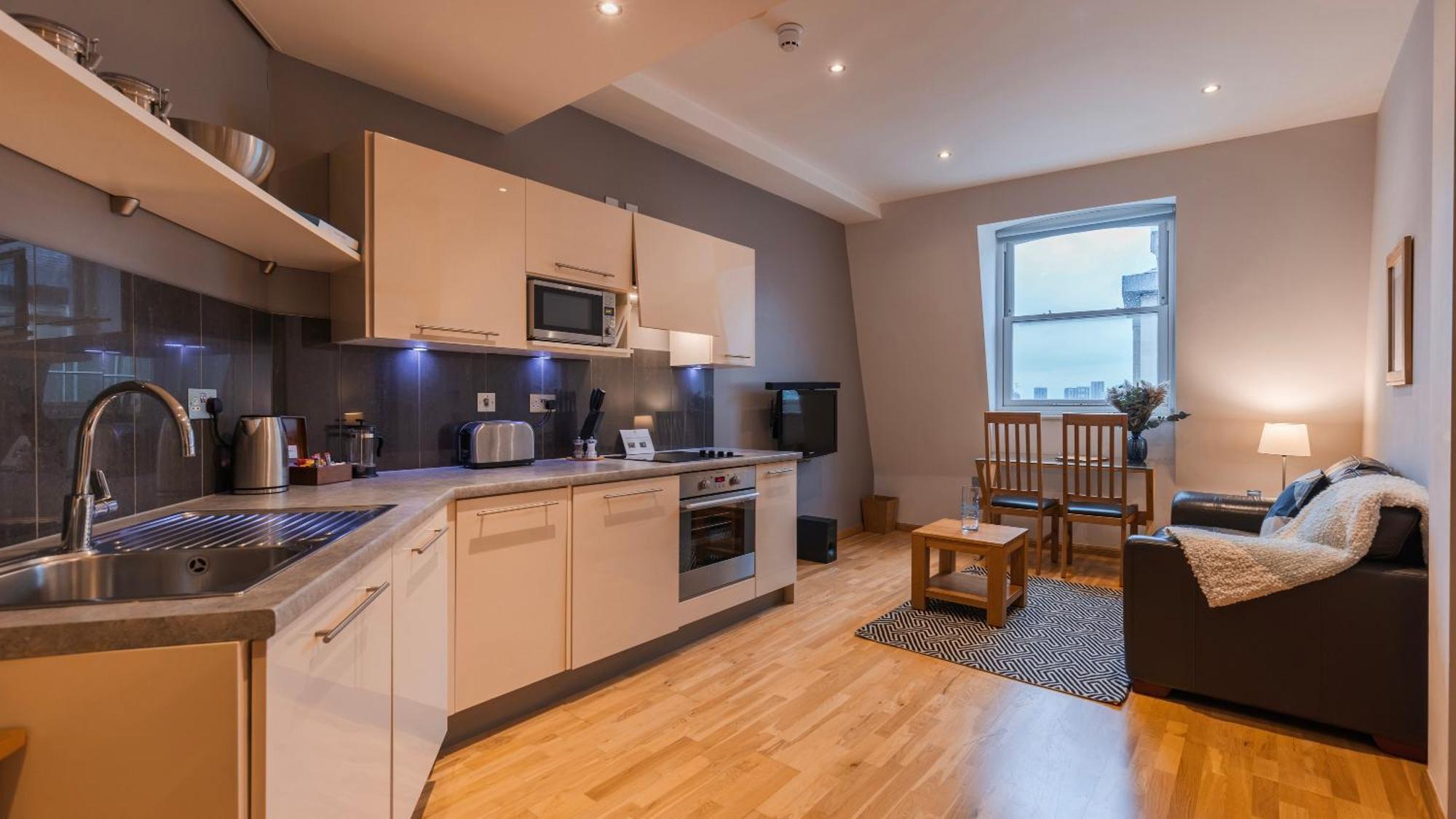 Cannon Street Serviced By Lovelystay *
